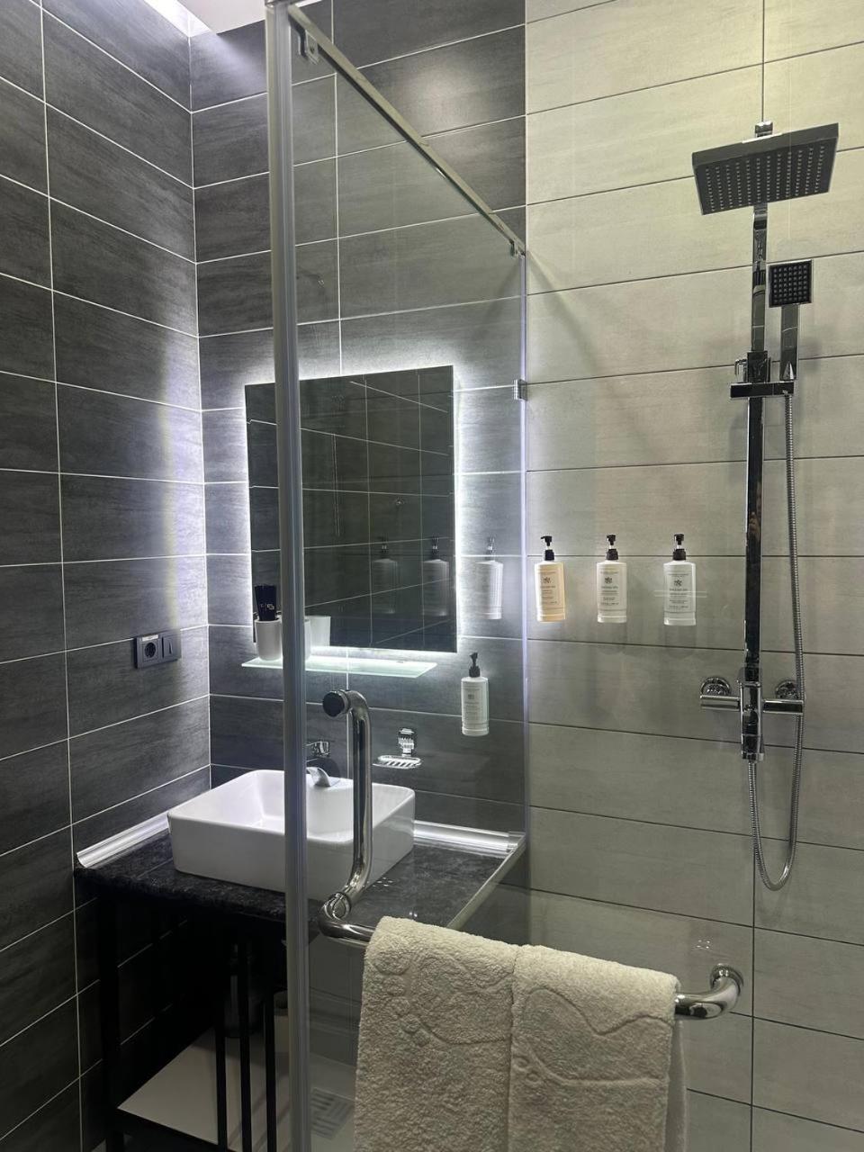 Home Boutique Hotel Ташкент Экстерьер фото